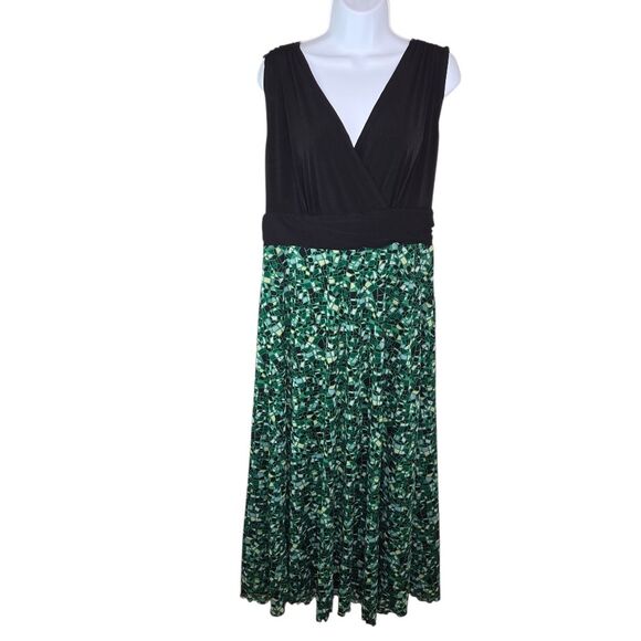 Lane Bryant Sleeveless Stretch Maxi Dress Size 14/16 - Picture 1 of 7
